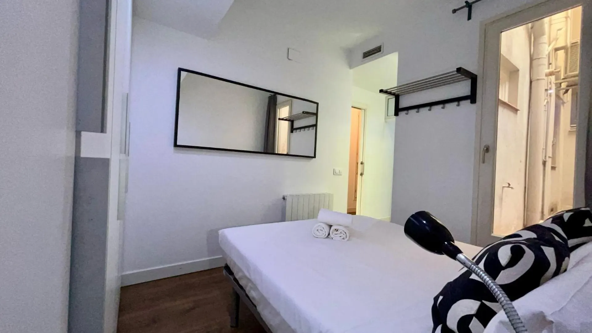 Barcelonaforrent Tucson Suites 0*, Barcelona Spanien
