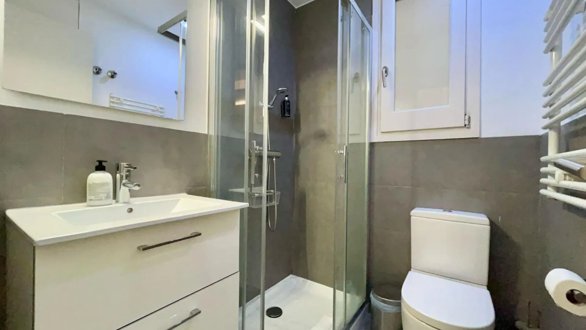 Barcelonaforrent Tucson Suites 0*, Barcelona Spanien