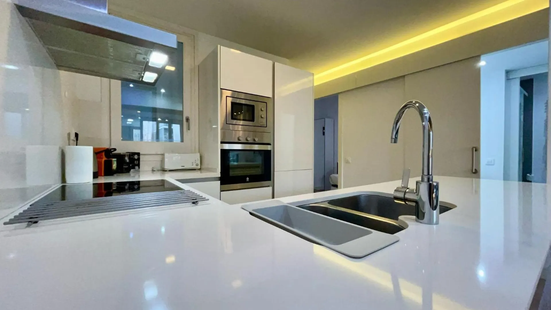 Barcelonaforrent Tucson Suites 0*, Barcelona