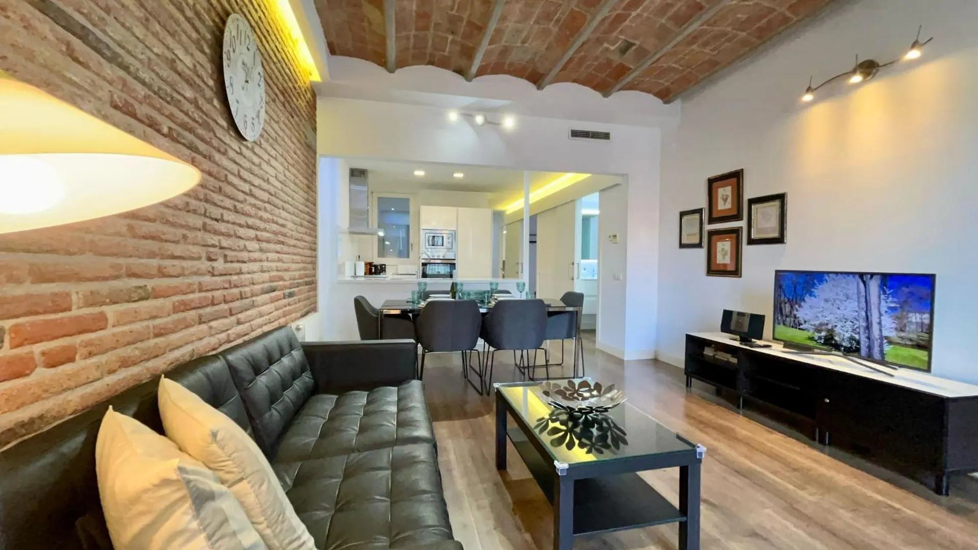 Barcelonaforrent Tucson Suites Španělsko